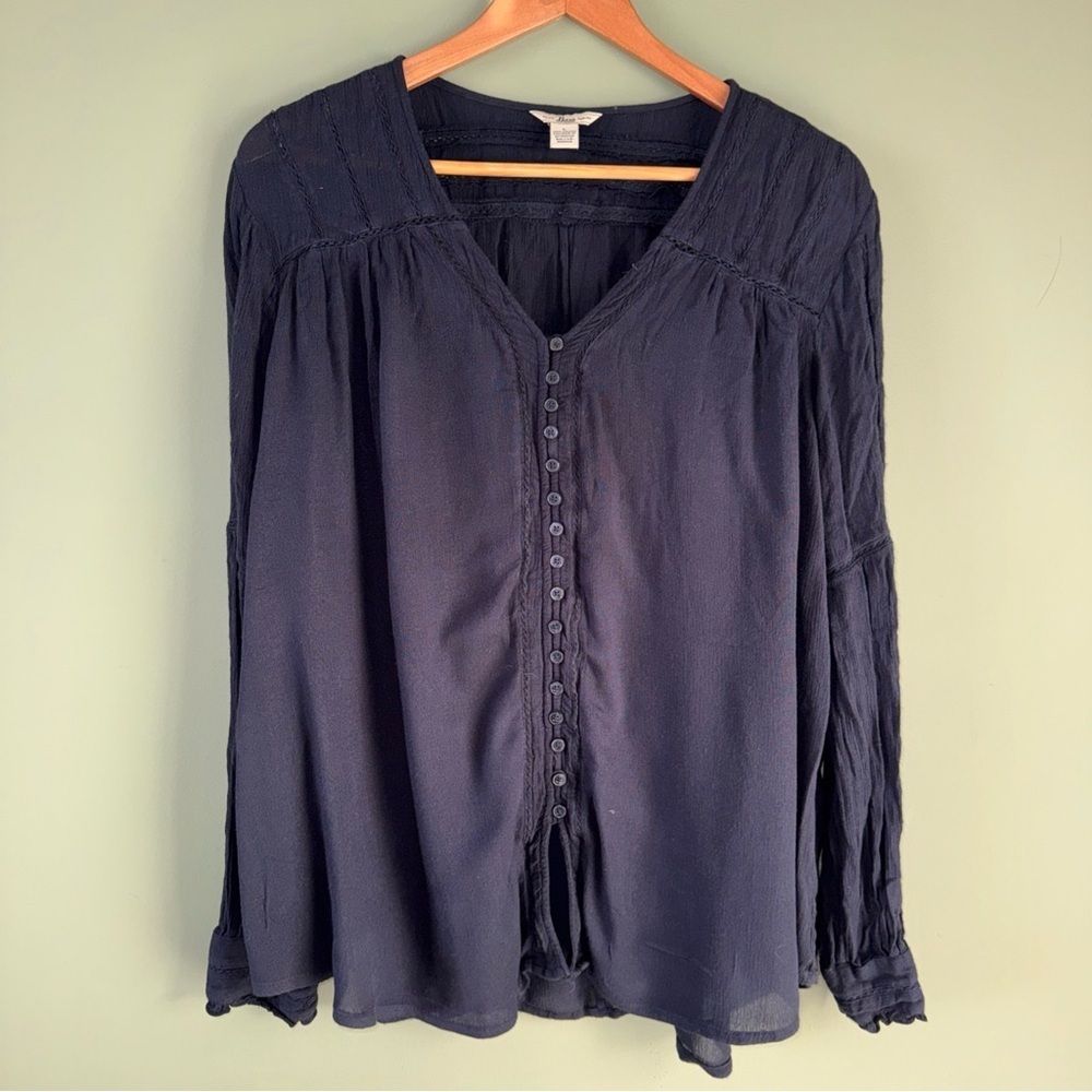 Bass Women’s Navy Long Sleeve Lace Detail V Neck Top Shirt L Peasant Boho